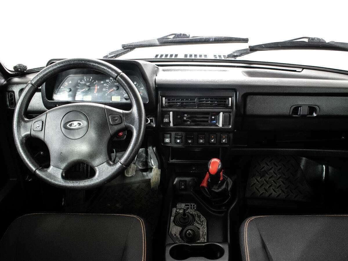 Lada (ВАЗ) 2131 (4x4) 2018 года с пробегом. Фото: #10