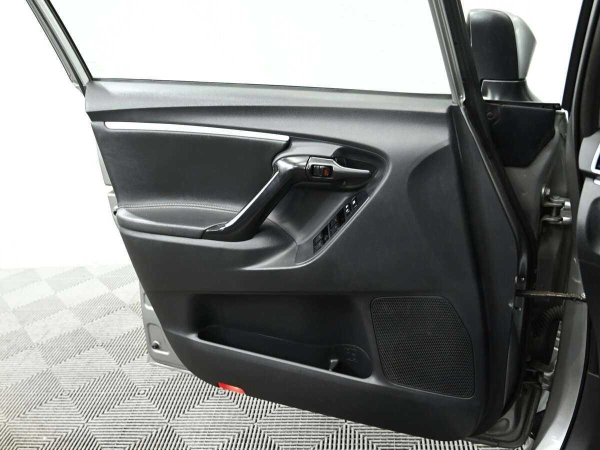 Toyota Verso 2013 года с пробегом. Фото: #8