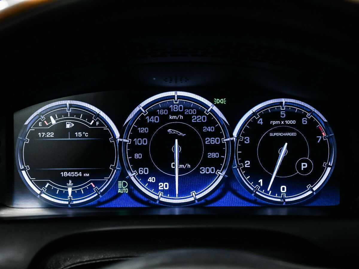 Jaguar XJ 2010 года с пробегом. Фото: #9