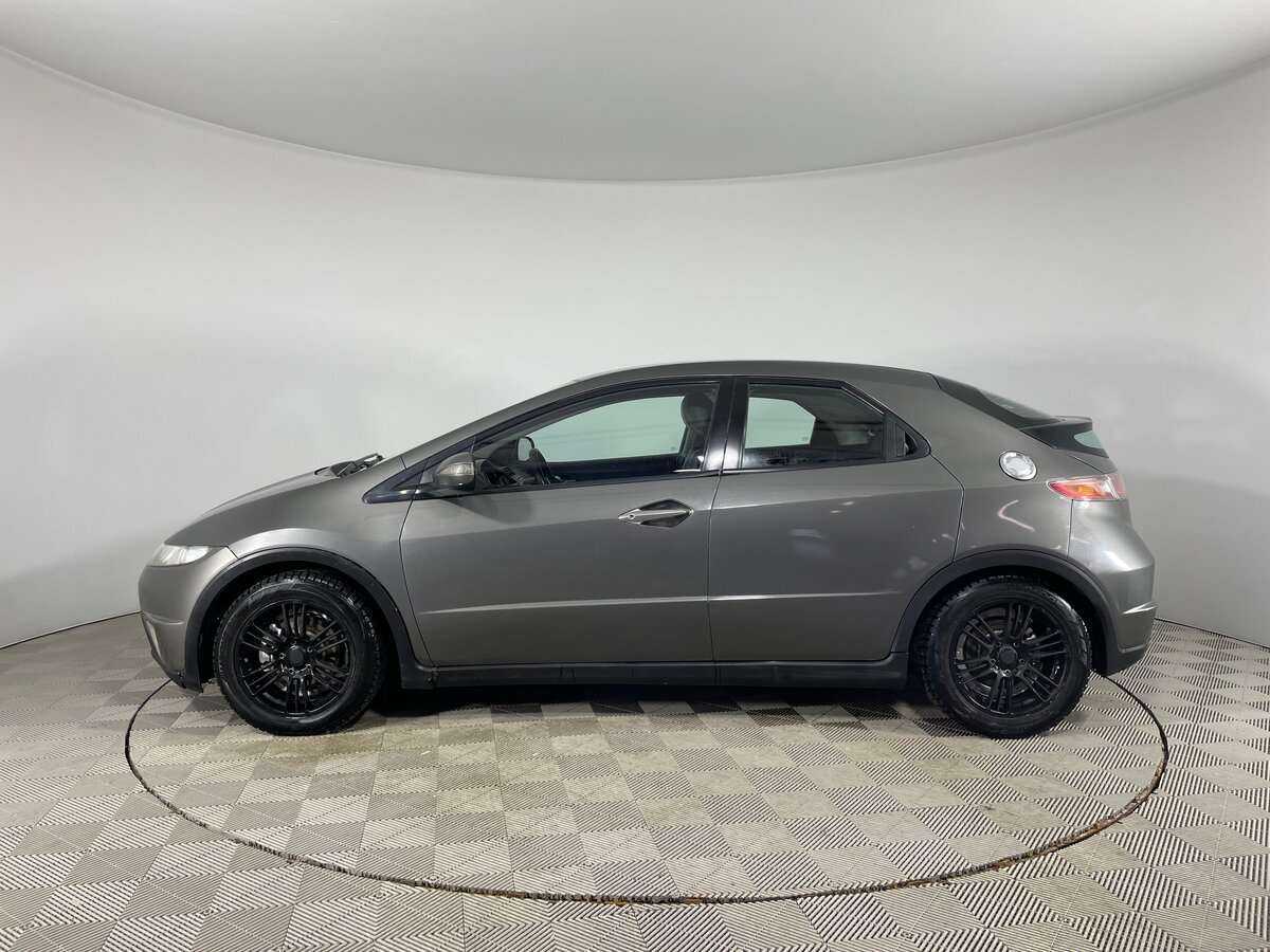Honda Civic 2007 года с пробегом. Фото: #7