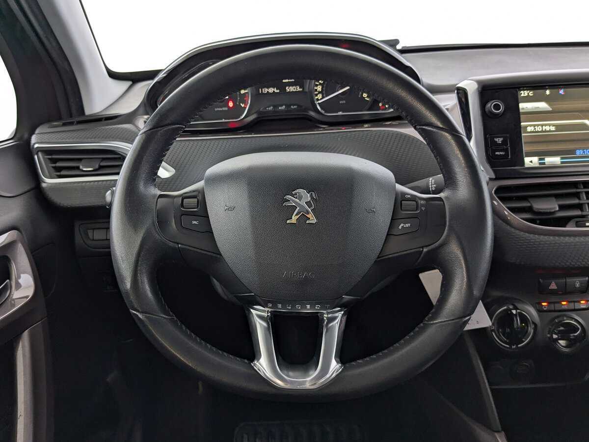 Peugeot 2008 2014 года с пробегом. Фото: #21