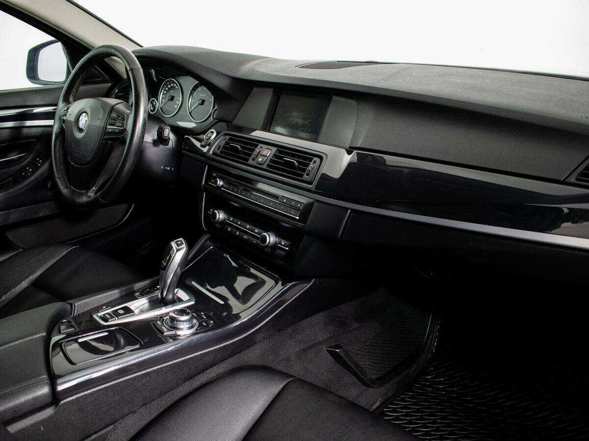 BMW 5 серии 2012 года с пробегом. Фото: #8