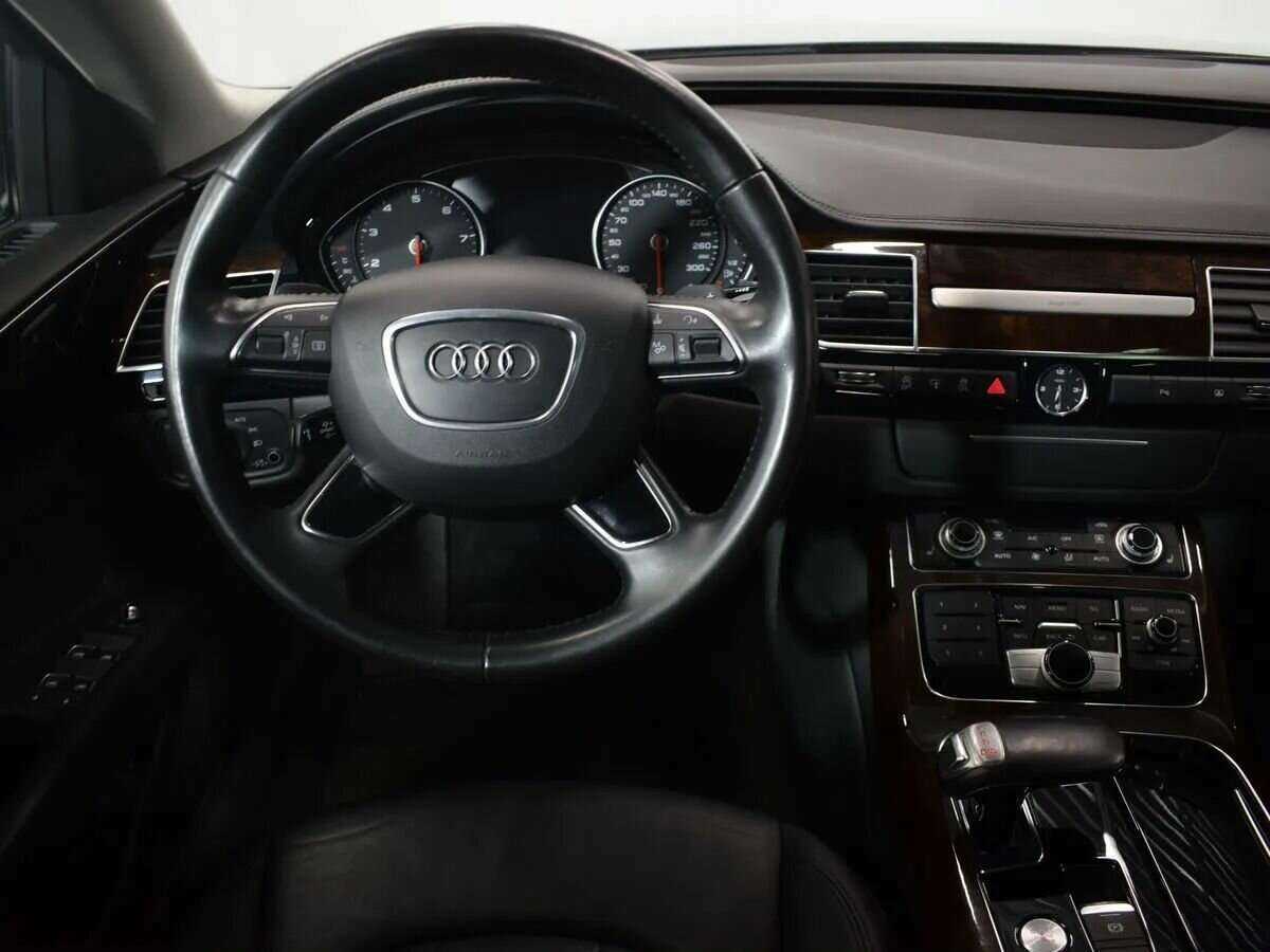 Audi A8 2015 года с пробегом. Фото: #10