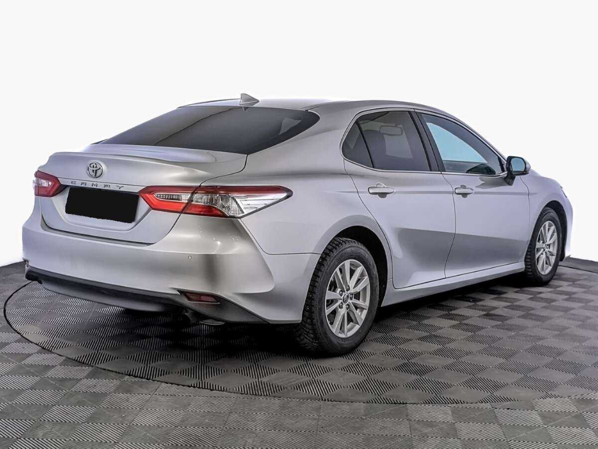 Toyota Camry 2020 года с пробегом. Фото: #4