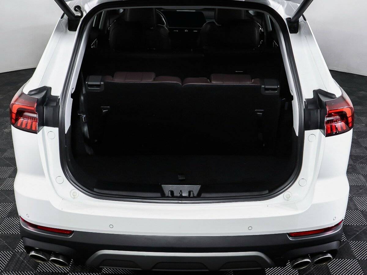 Chery Tiggo 8 Pro Max 2023 года с пробегом. Фото: #8