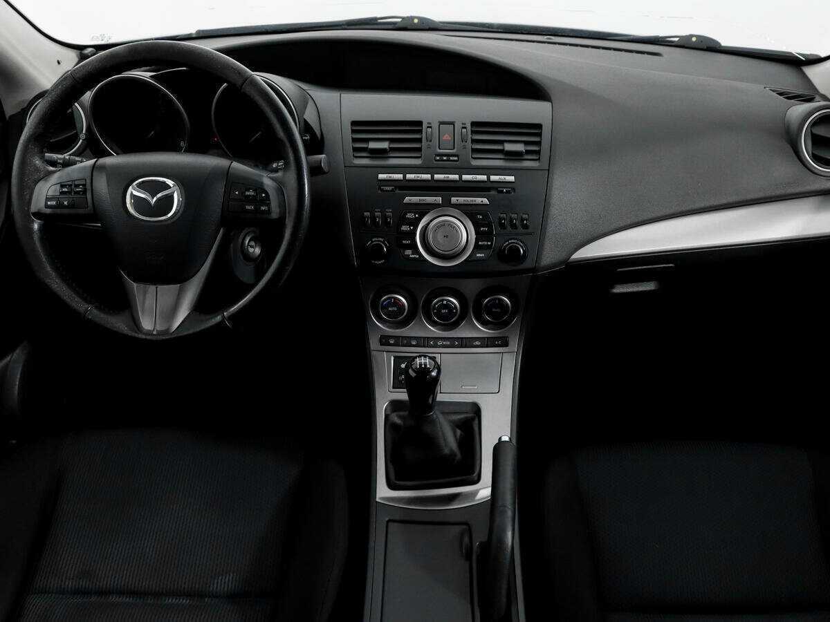 Mazda 3 2010 года с пробегом. Фото: #10