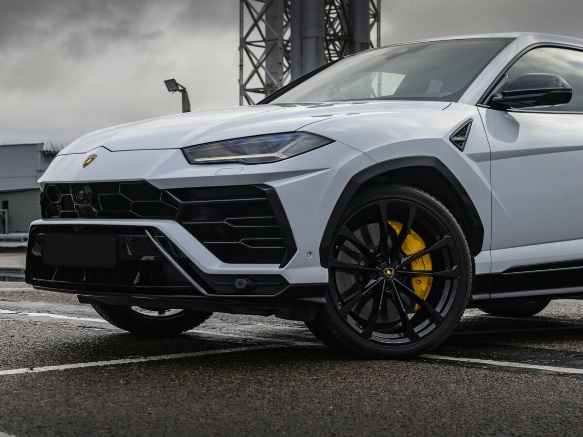 Lamborghini Urus 2020 года с пробегом. Фото: #1