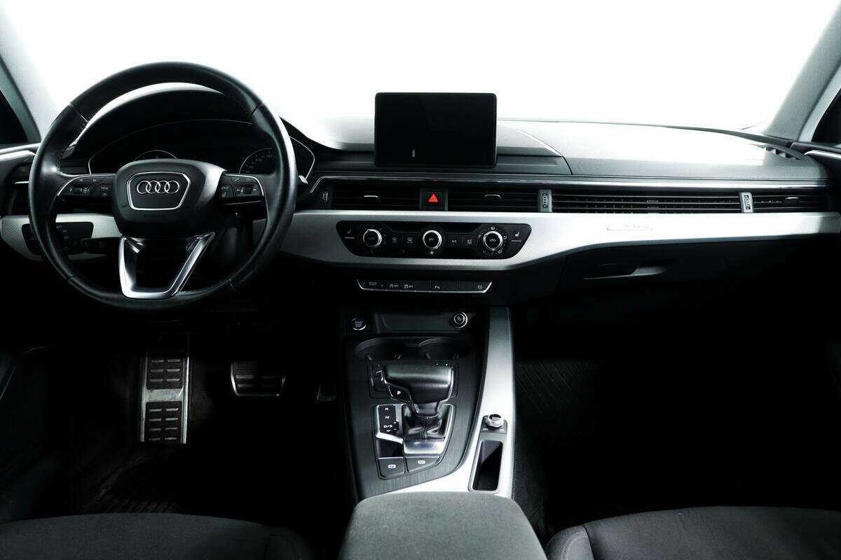 Audi A4 2016 года с пробегом. Фото: #9