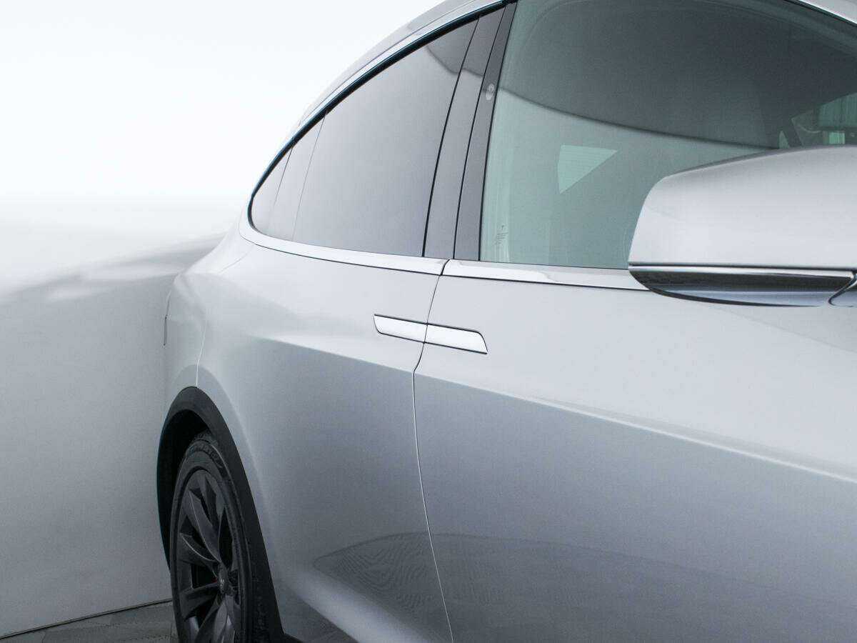 Tesla Model X 2018 года с пробегом. Фото: #17