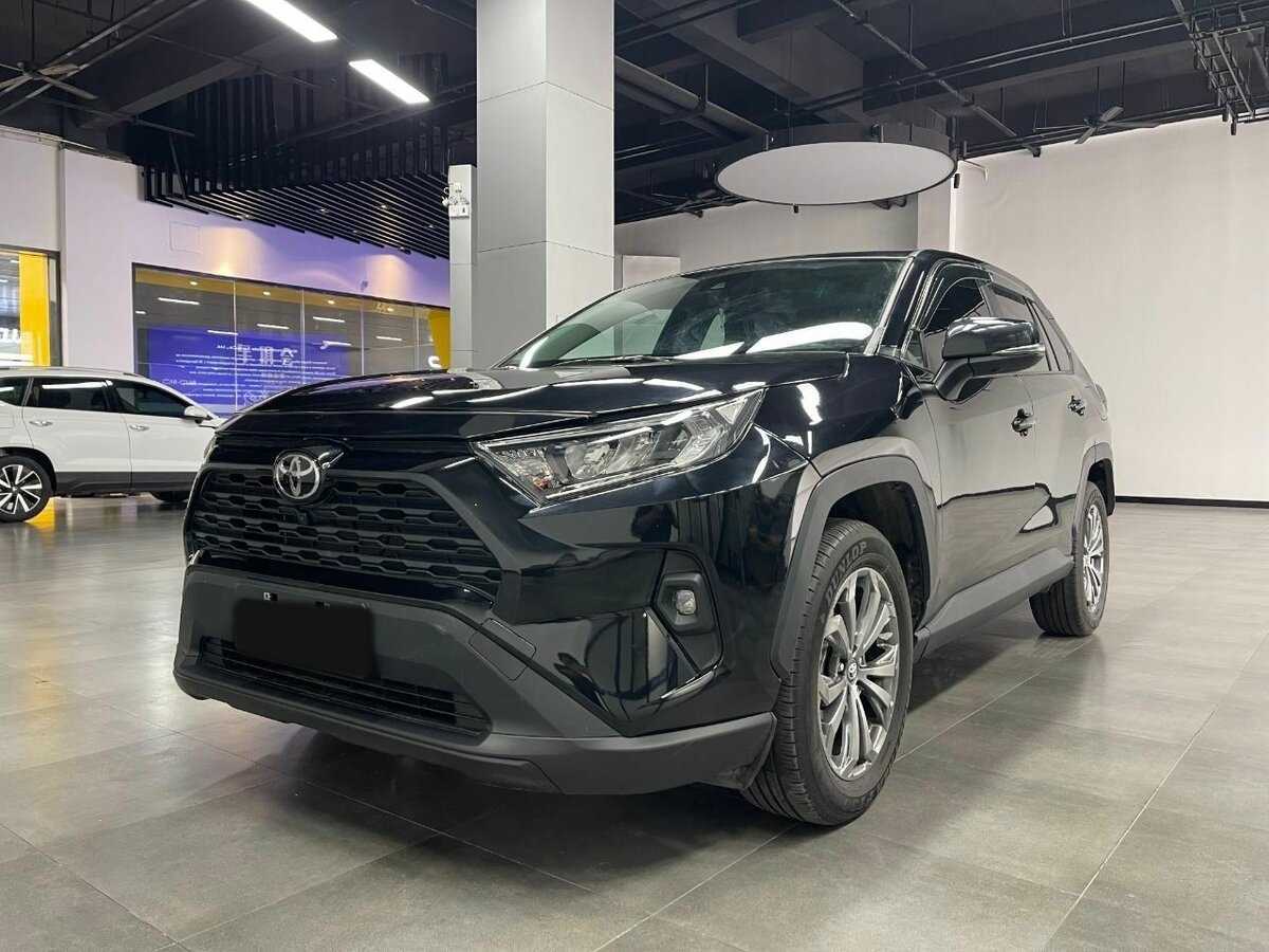 Toyota RAV4 2023 года с пробегом. Фото: #0