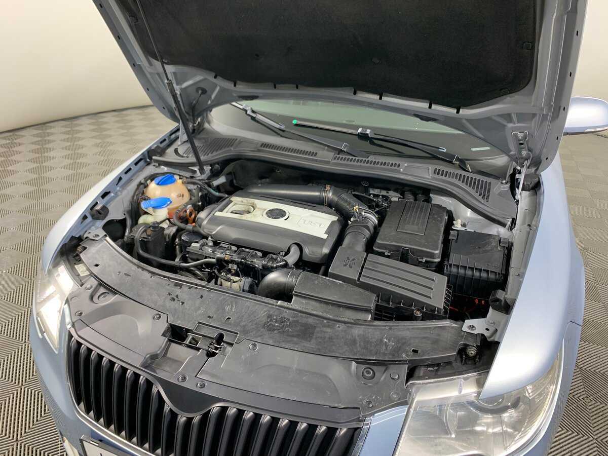 Skoda Superb 2011 года с пробегом. Фото: #10