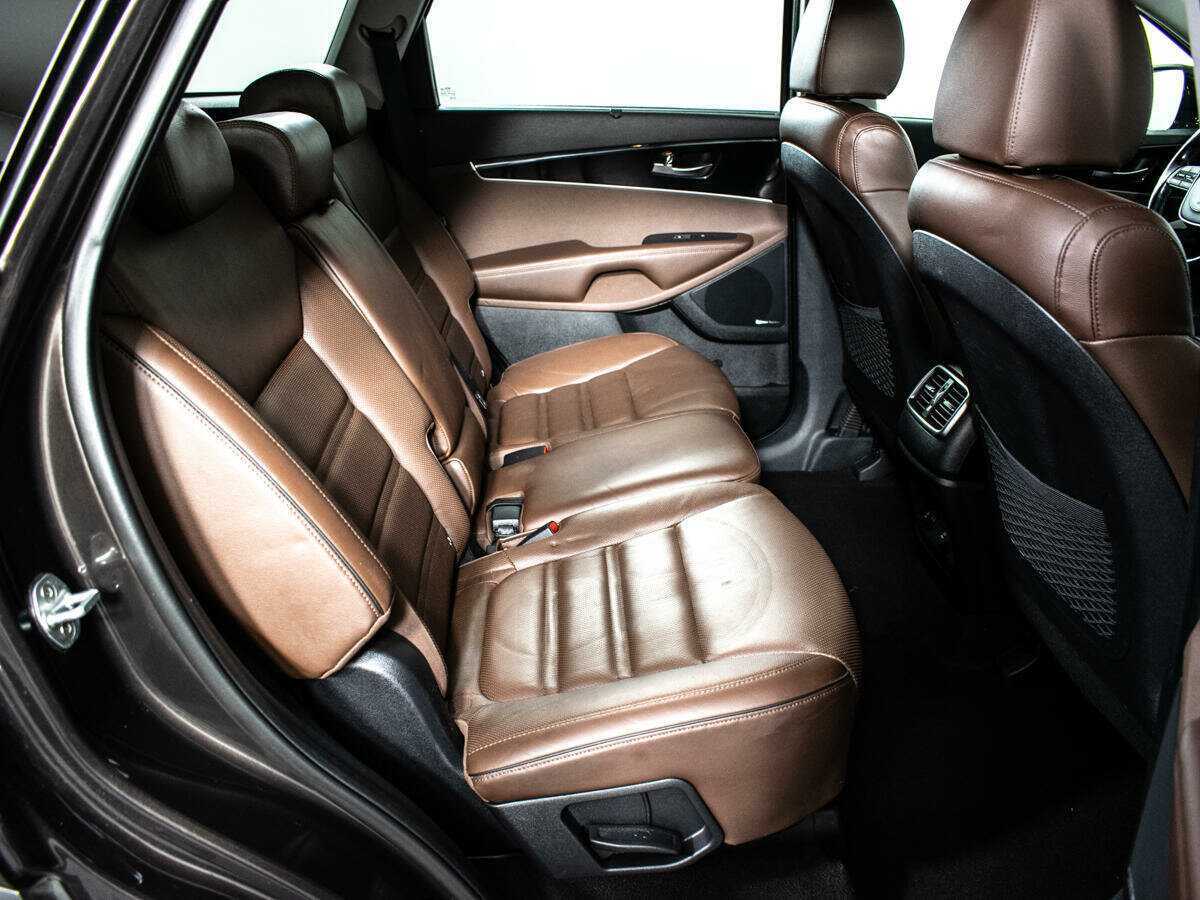 Kia Sorento 2018 года с пробегом. Фото: #9