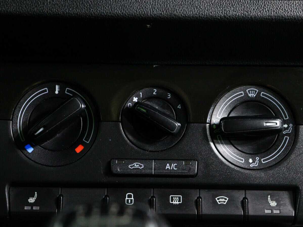 Skoda Rapid 2020 года с пробегом. Фото: #13