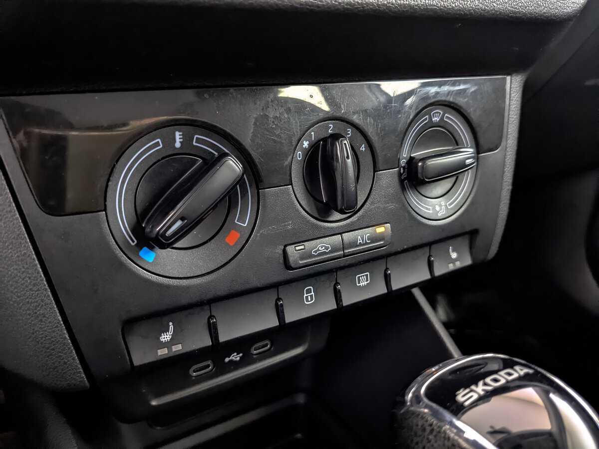 Skoda Rapid 2020 года с пробегом. Фото: #21