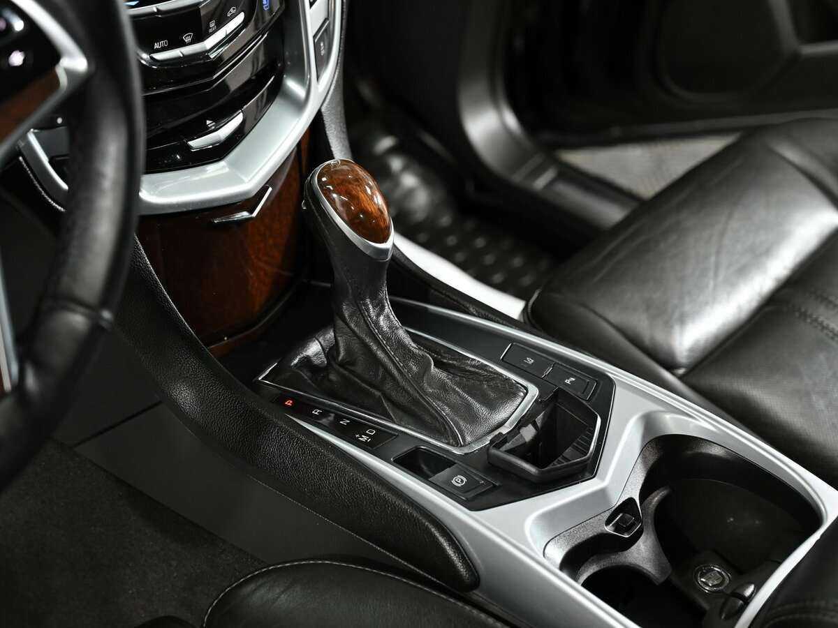 Cadillac SRX 2013 года с пробегом. Фото: #10