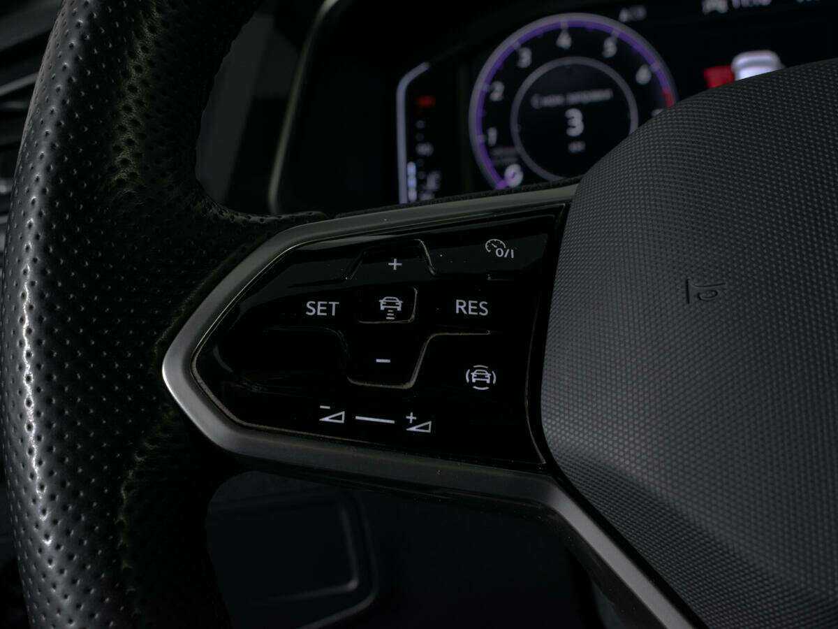 Volkswagen Tiguan 2021 года с пробегом. Фото: #16