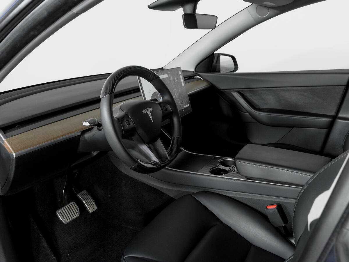 Tesla Model Y 2021 года с пробегом. Фото: #13