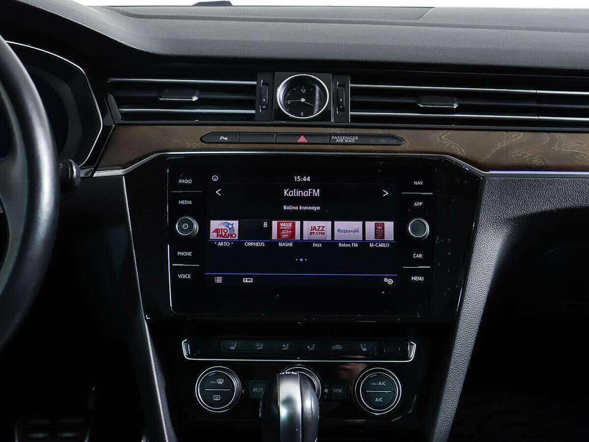 Volkswagen Passat 2018 года с пробегом. Фото: #11