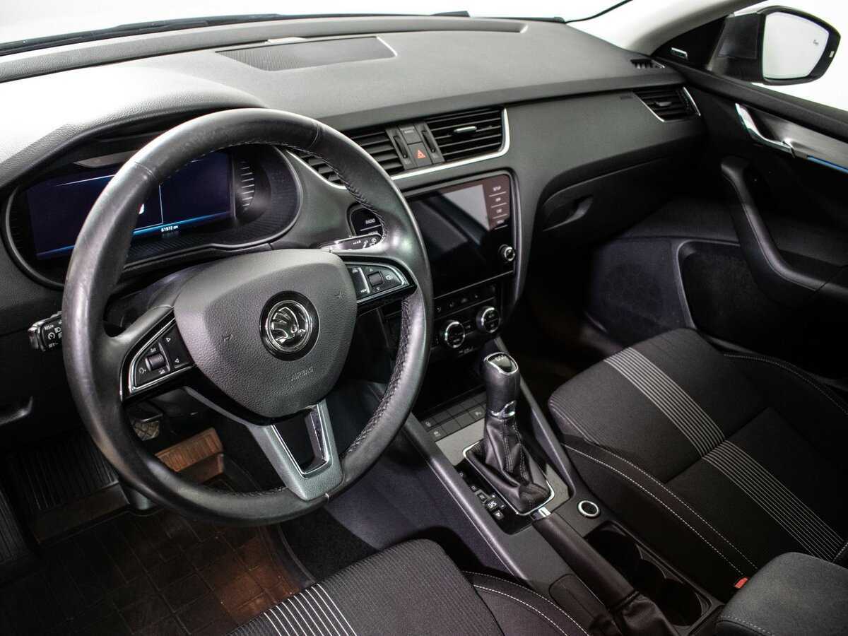 Skoda Octavia 2019 года с пробегом. Фото: #8