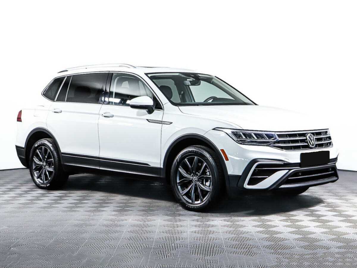 Volkswagen Tiguan 2022 года с пробегом. Фото: #2