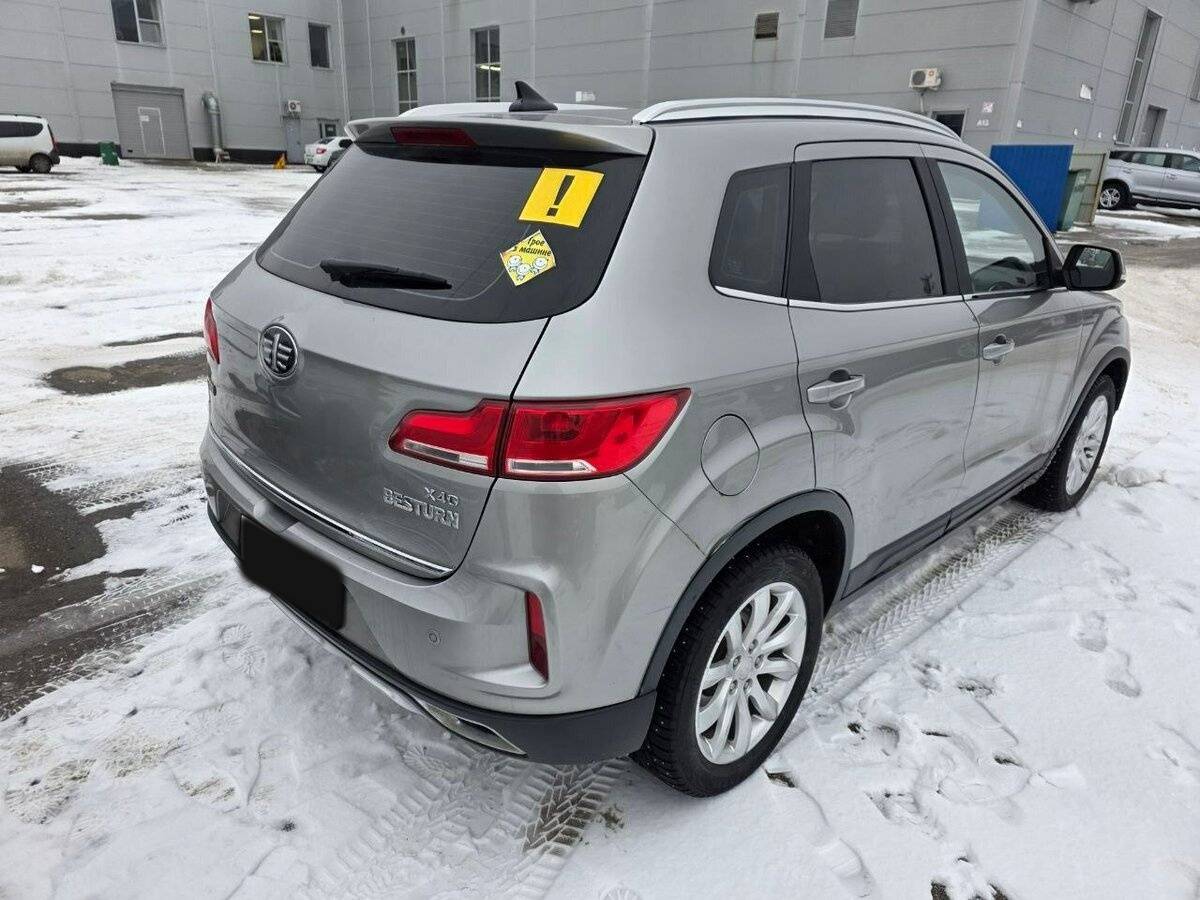 FAW Besturn X40 2021 года с пробегом. Фото: #3
