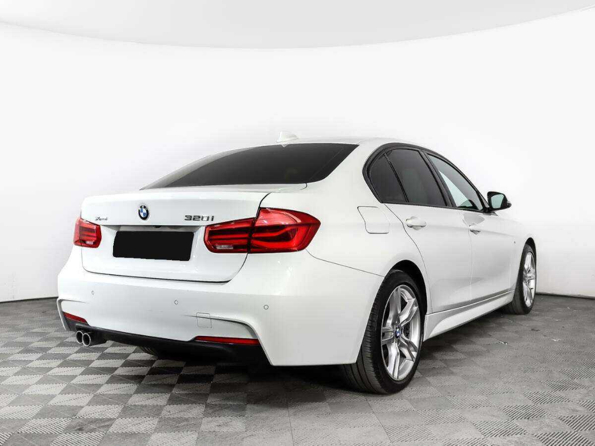 BMW 3 серии 2018 года с пробегом. Фото: #4