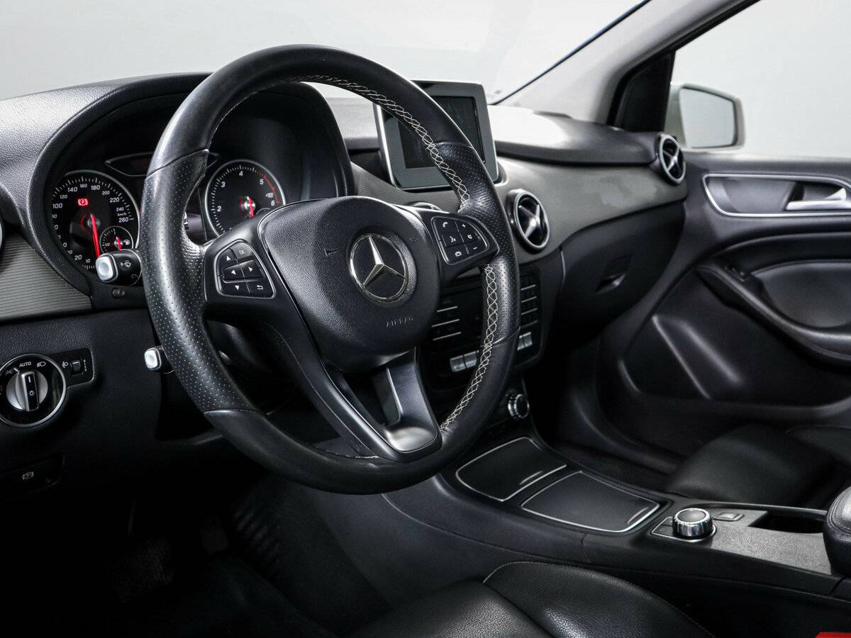 Mercedes-Benz B-Класс 2018 года с пробегом. Фото: #10