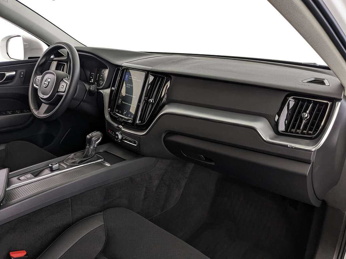 Volvo XC60 2019 года с пробегом. Фото: #8