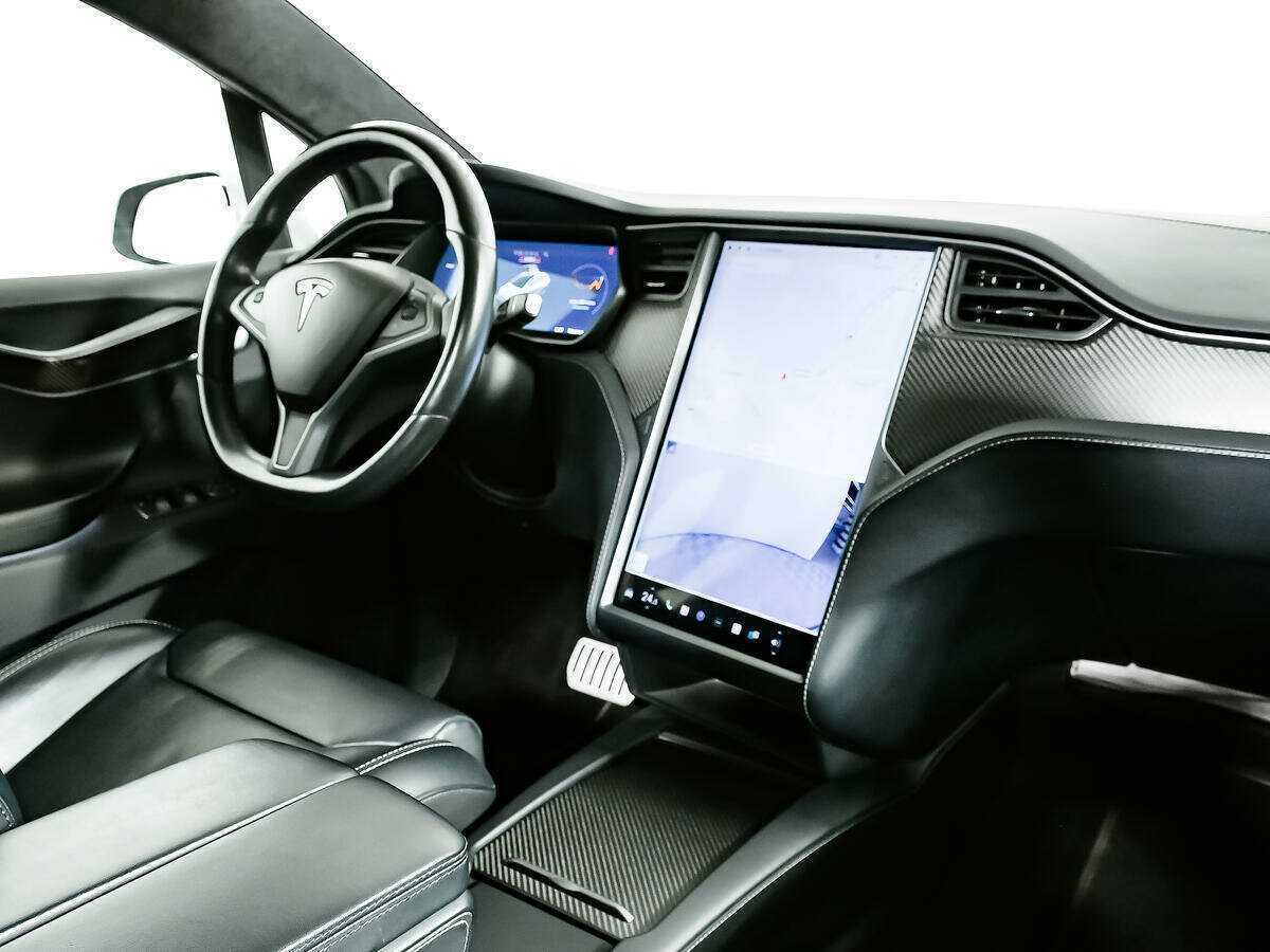 Tesla Model X 2018 года с пробегом. Фото: #6