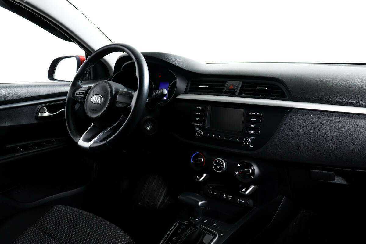 Kia Rio 2018 года с пробегом. Фото: #8