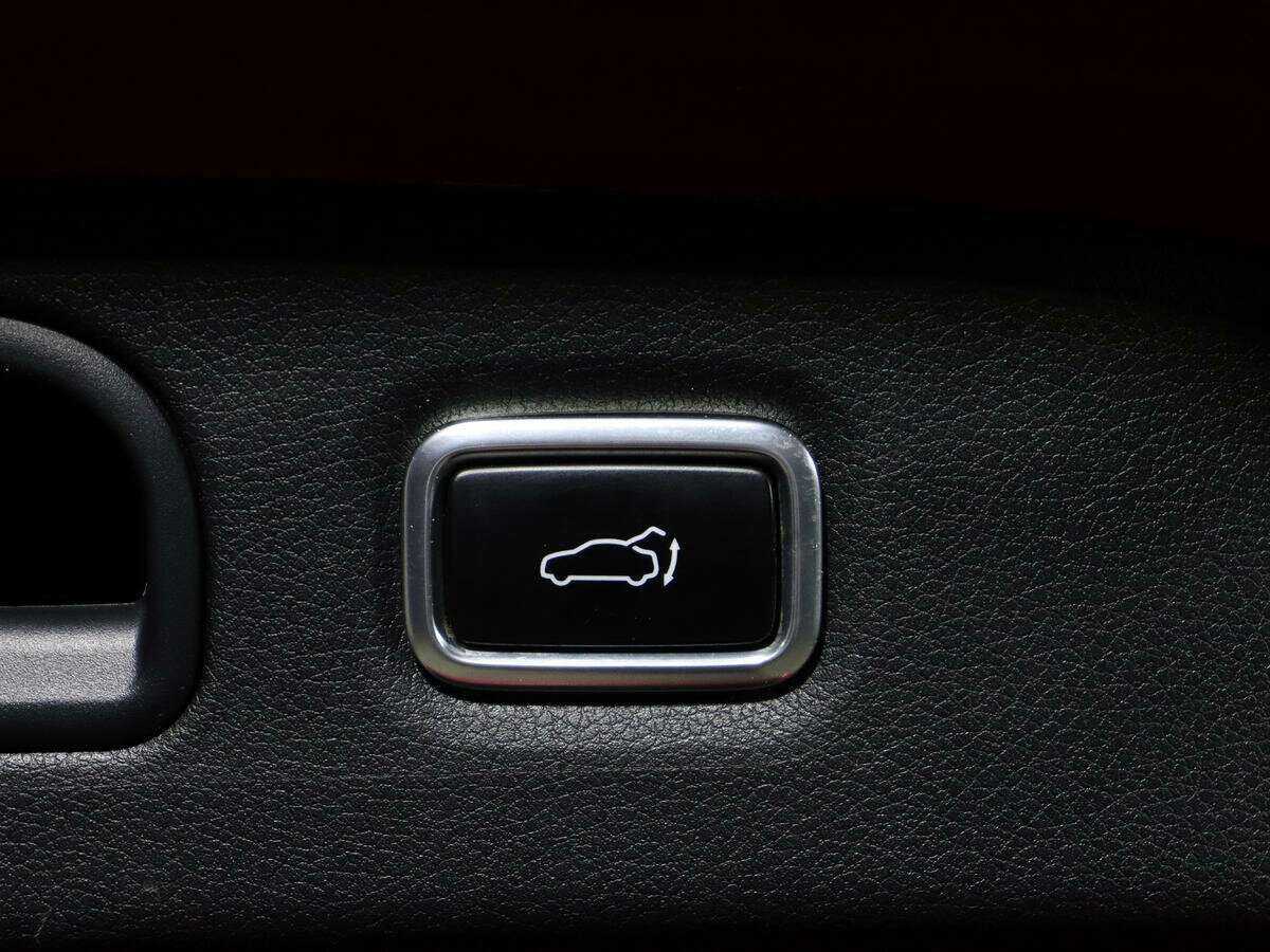 Kia Stinger 2018 года с пробегом. Фото: #18
