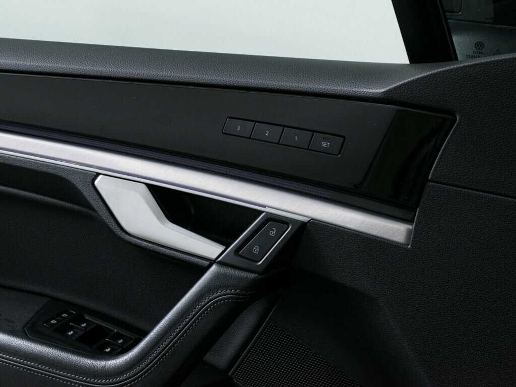 Volkswagen Touareg 2019 года с пробегом. Фото: #21