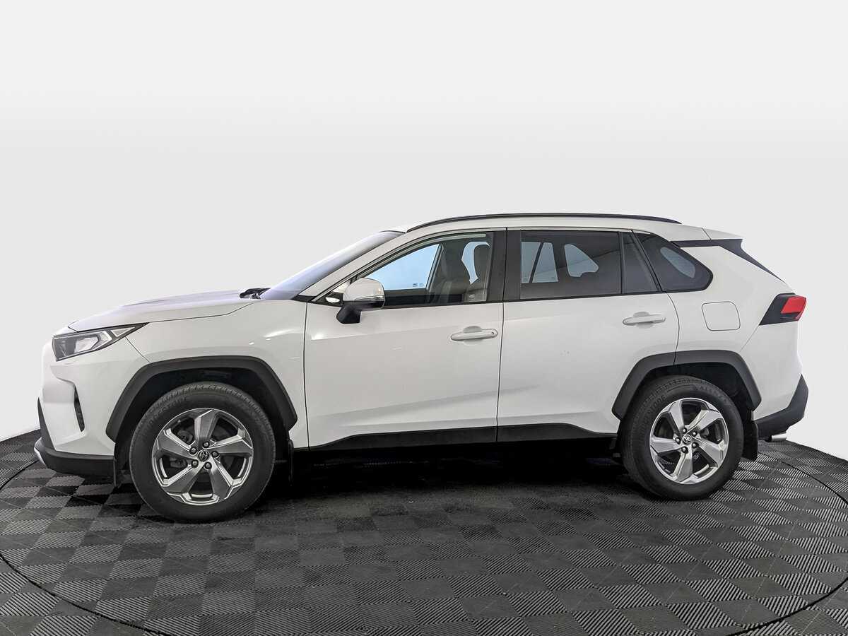 Toyota RAV4 2021 года с пробегом. Фото: #7