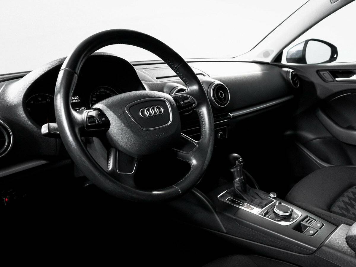 Audi A3 2015 года с пробегом. Фото: #13