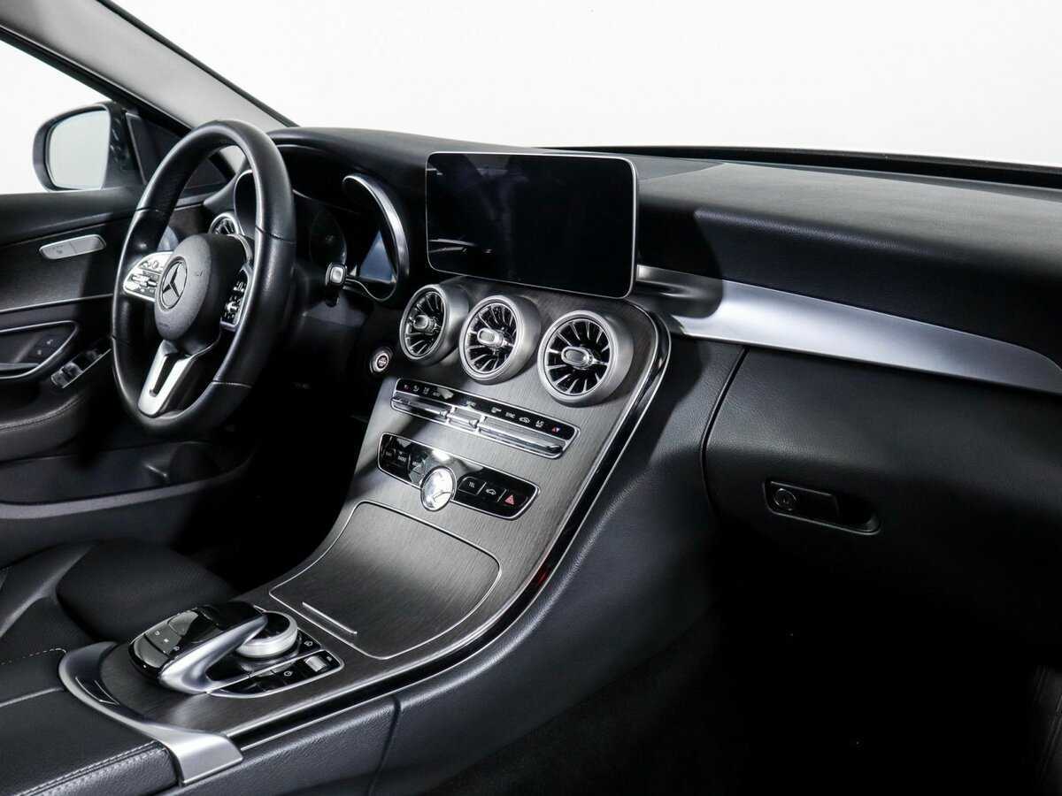 Mercedes-Benz C-Класс 2018 года с пробегом. Фото: #8