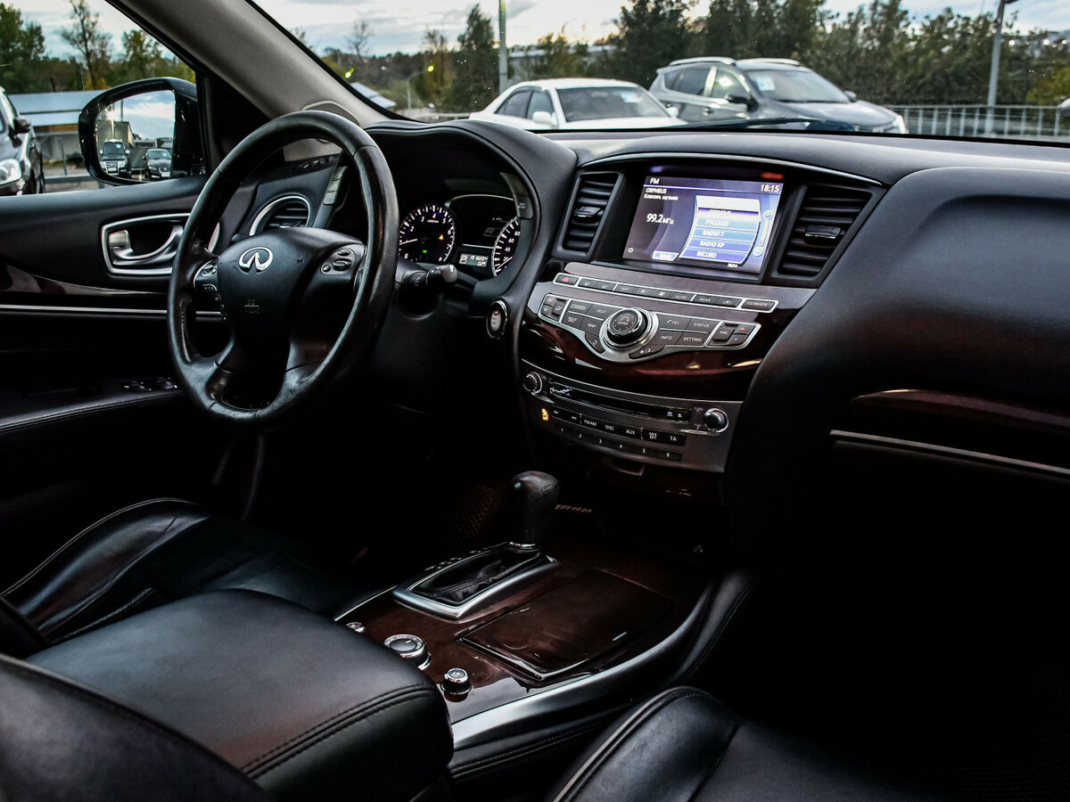 Infiniti QX60 2014 года с пробегом. Фото: #12