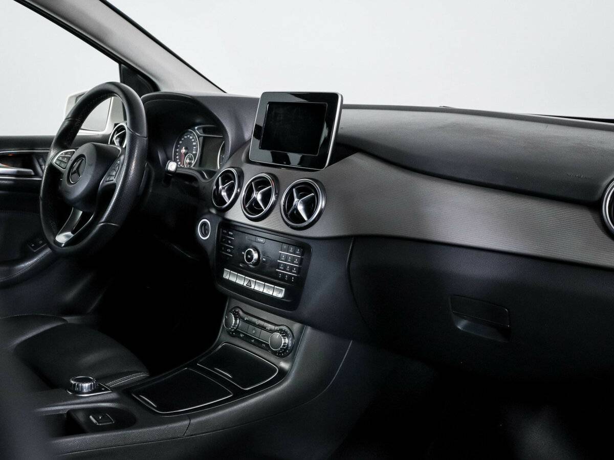 Mercedes-Benz B-Класс 2018 года с пробегом. Фото: #6