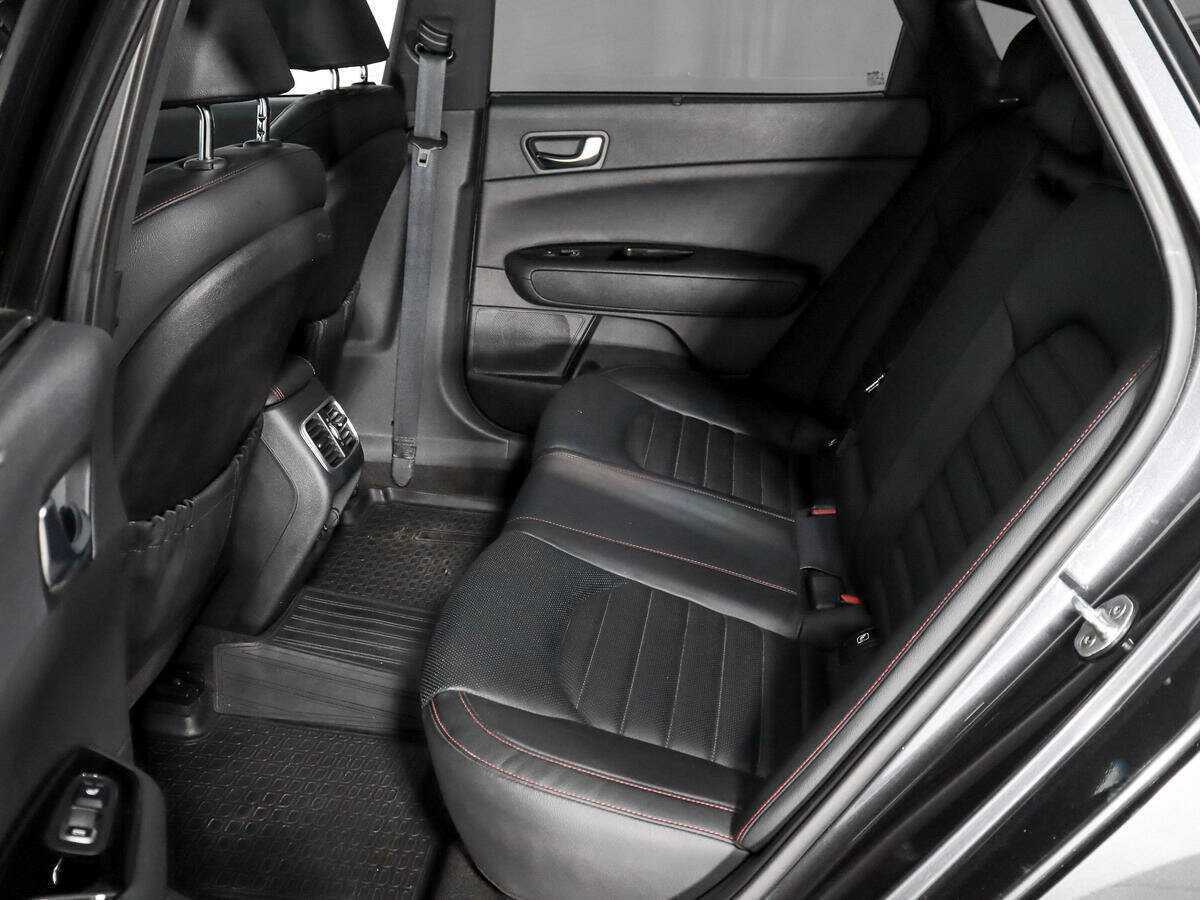 Kia Optima 2018 года с пробегом. Фото: #12