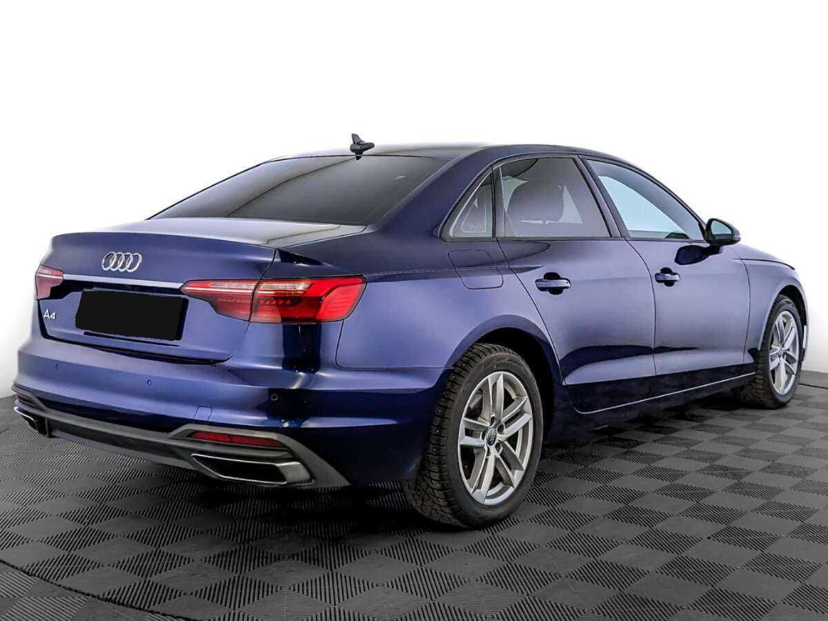 Audi A4 2021 года с пробегом. Фото: #4