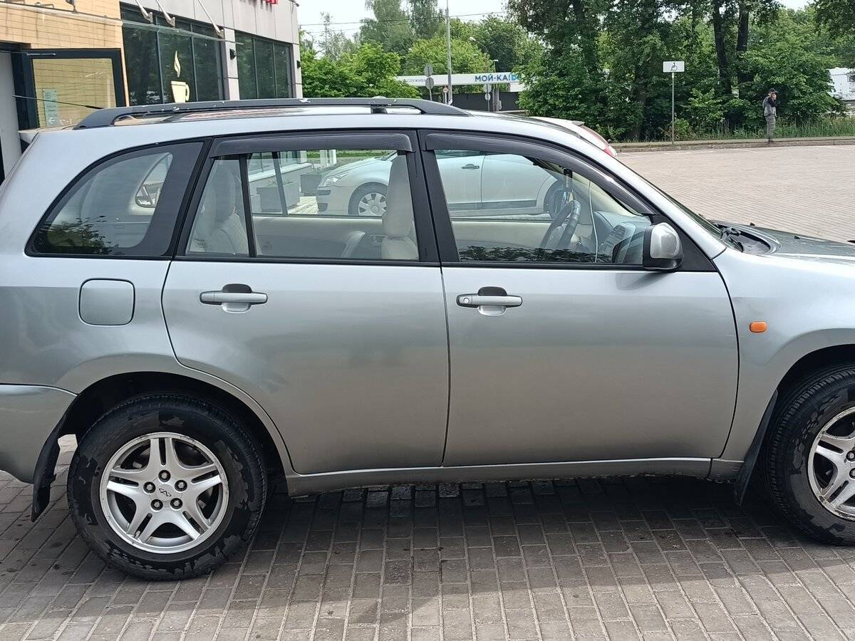 Chery Tiggo (T11) 2009 года с пробегом. Фото: #3