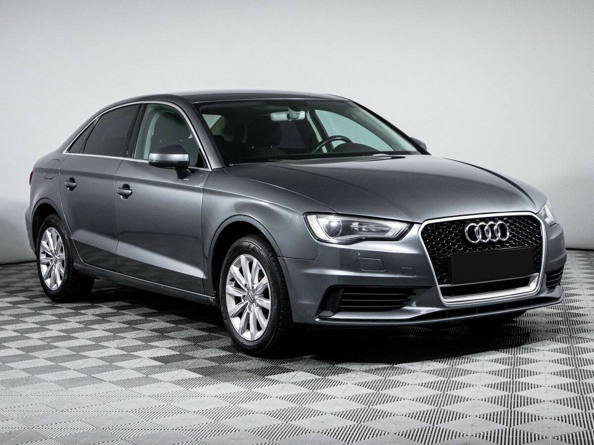 Audi A3 2015 года с пробегом. Фото: #2