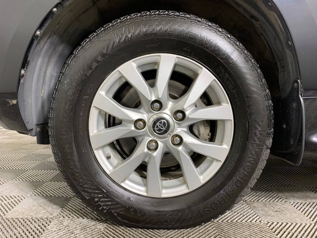 Toyota Land Cruiser 2019 года с пробегом. Фото: #8