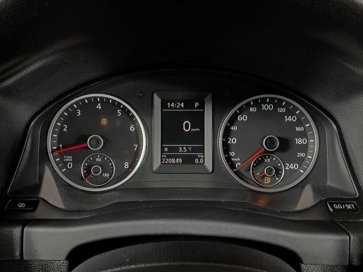Volkswagen Tiguan 2010 года с пробегом. Фото: #10