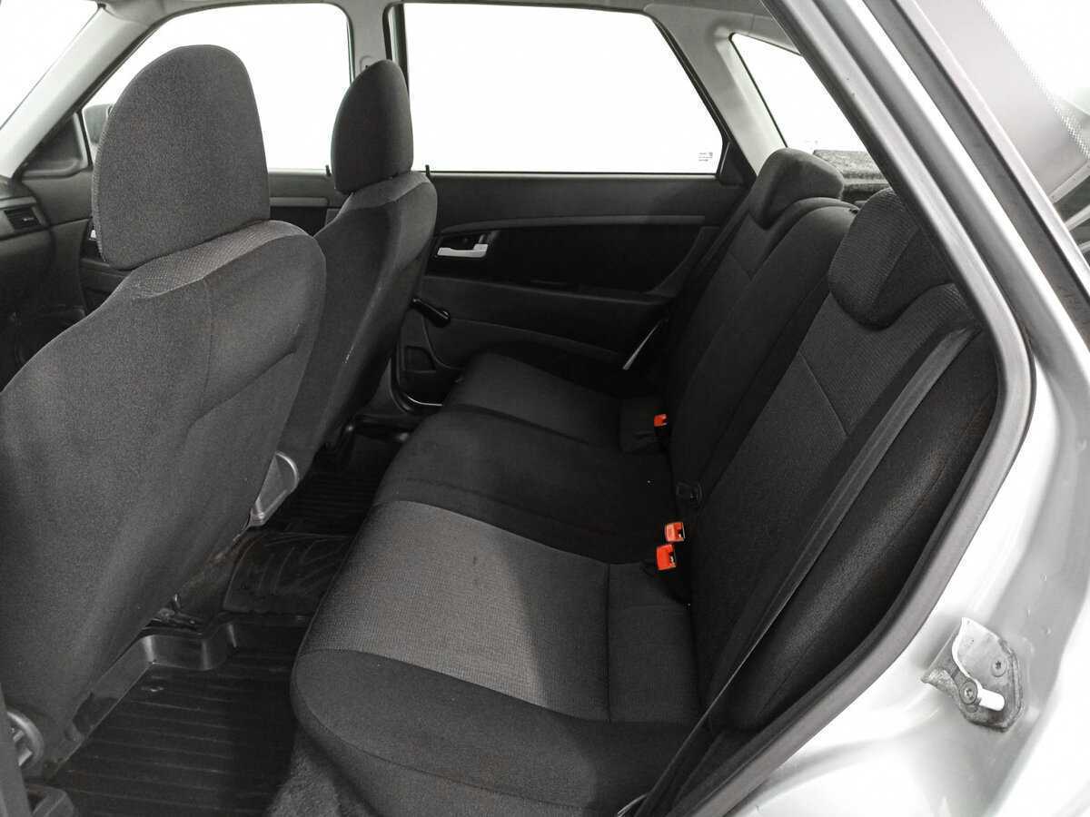 Lada (ВАЗ) Priora 2014 года с пробегом. Фото: #9