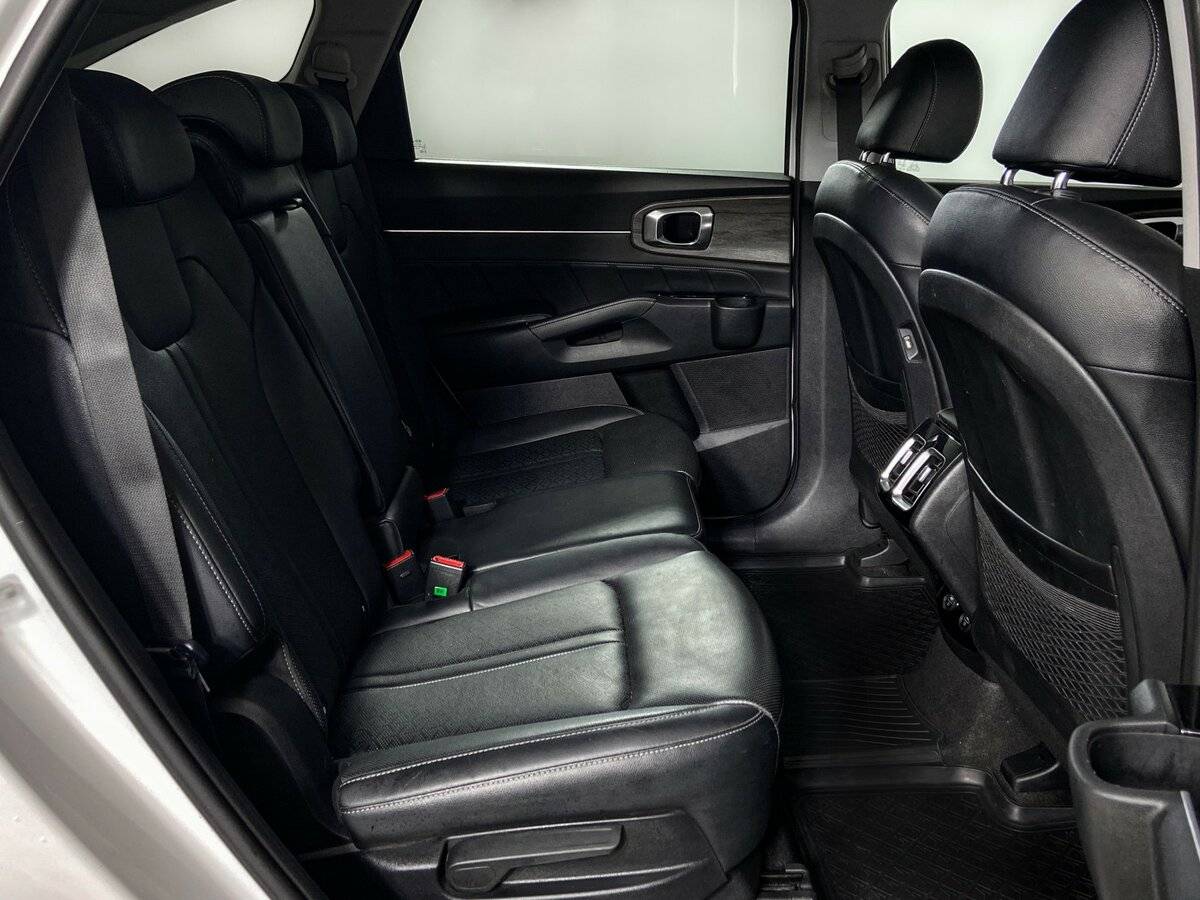 Kia Sorento 2020 года с пробегом. Фото: #10