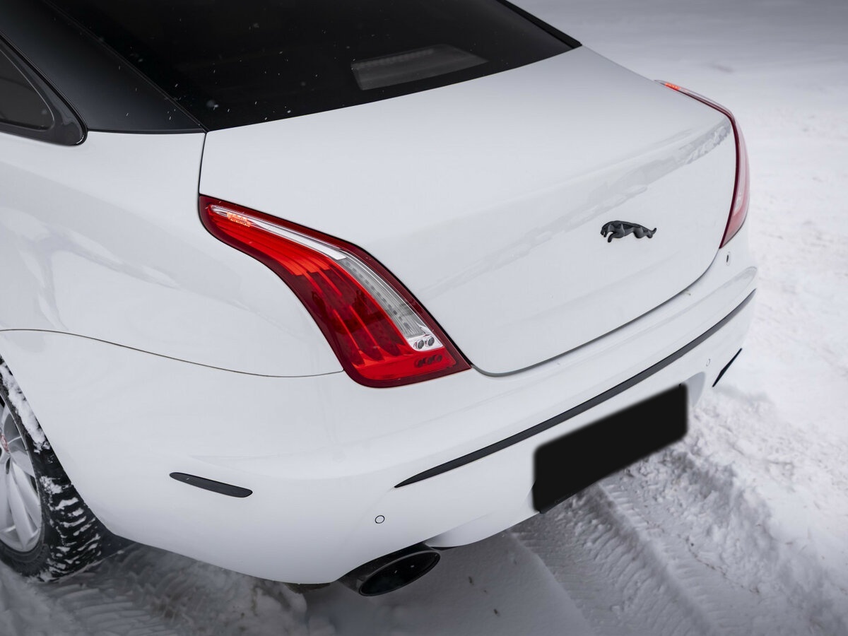 Jaguar XJ 2014 года с пробегом. Фото: #9