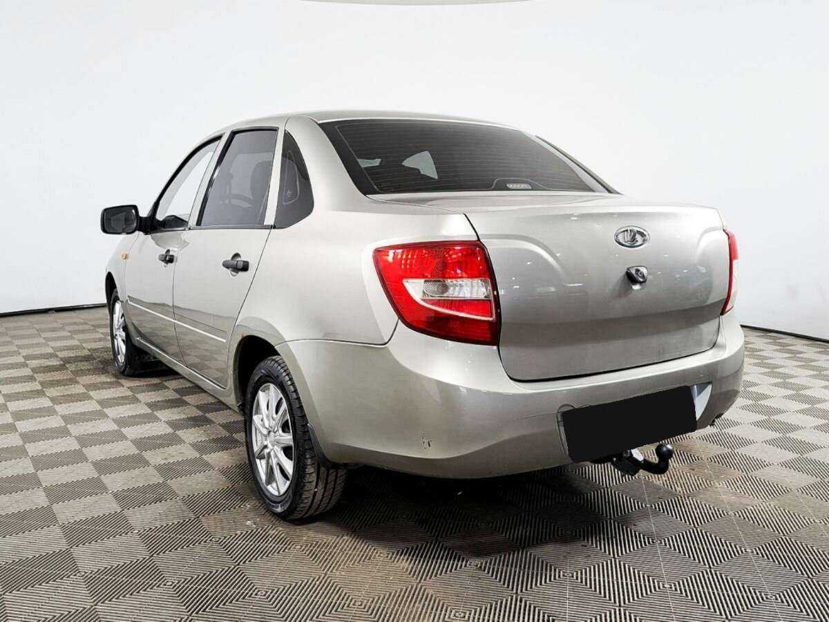 Lada (ВАЗ) Granta 2012 года с пробегом. Фото: #5