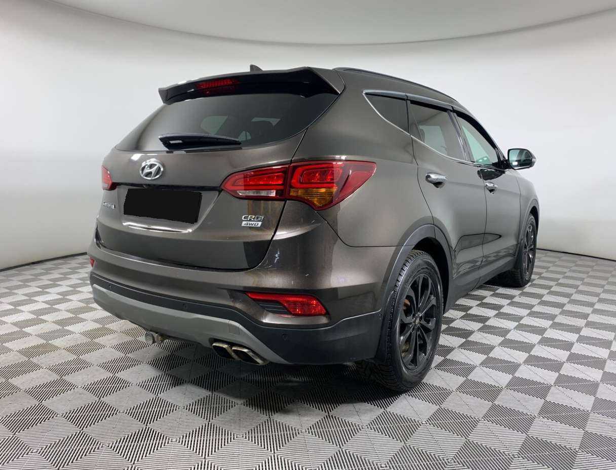 Hyundai Santa Fe 2017 года с пробегом. Фото: #4