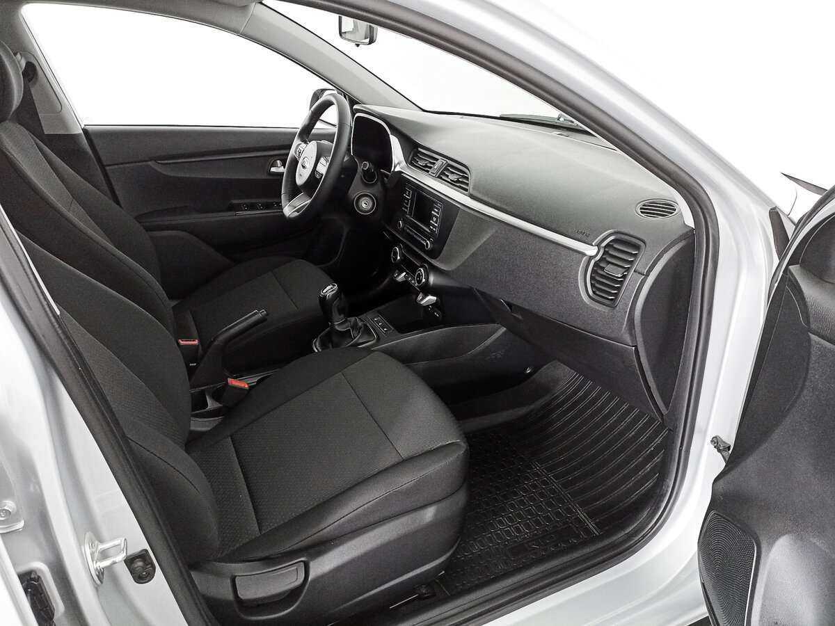 Kia Rio 2020 года с пробегом. Фото: #6