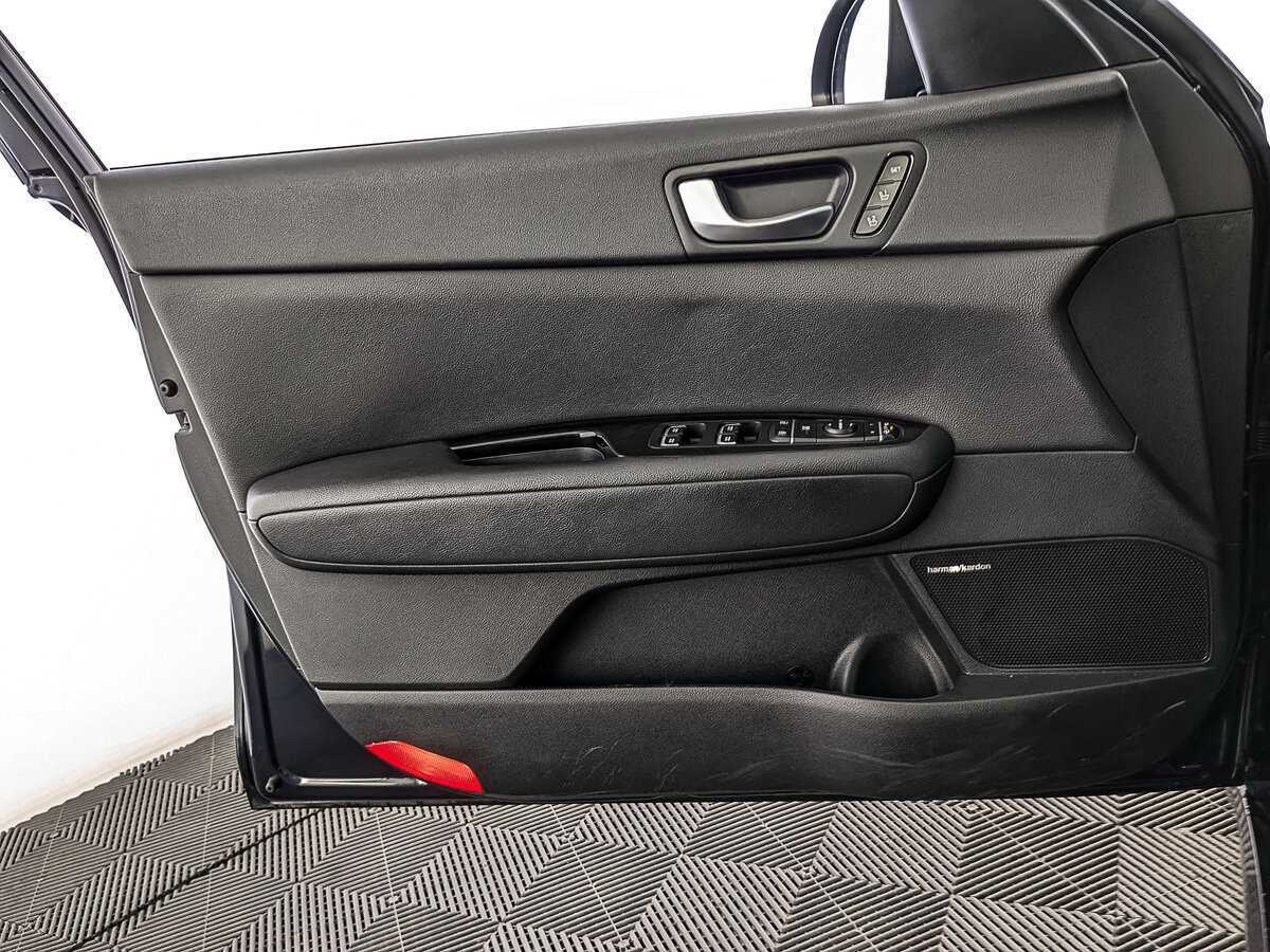 Kia Optima 2018 года с пробегом. Фото: #18